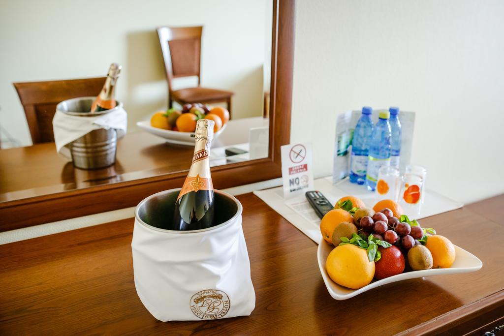Spa Hotel Gloria Přemyšl Exteriér fotografie